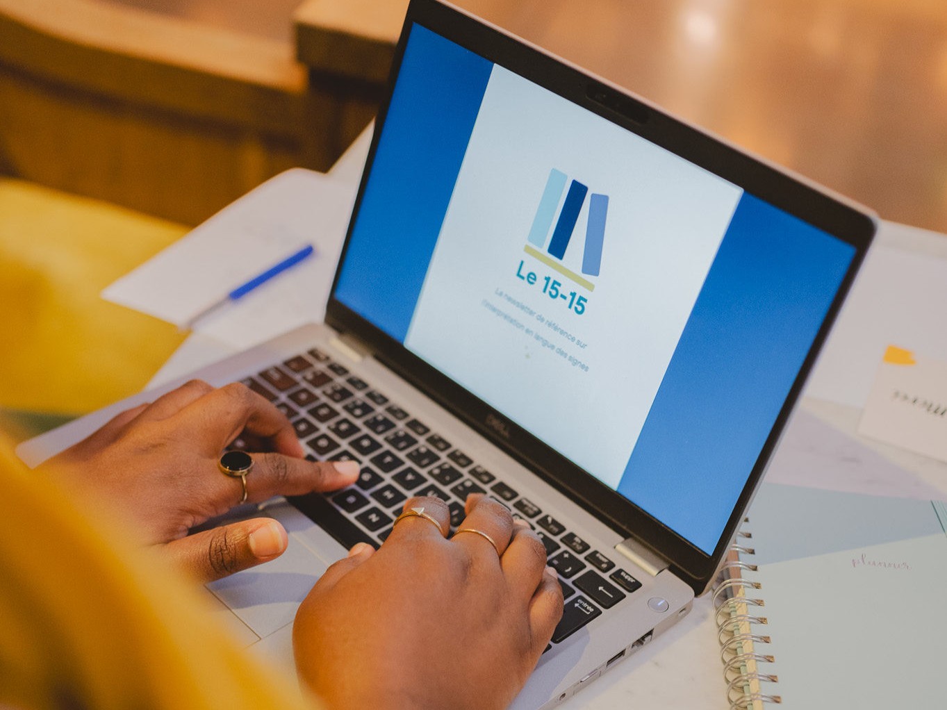 Annuaire des interprètes en langue des signes - Le 15-15 la newsletter pour les interprètes en langue des signes